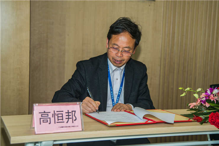 赏金船主·PG(中国游)官方网站